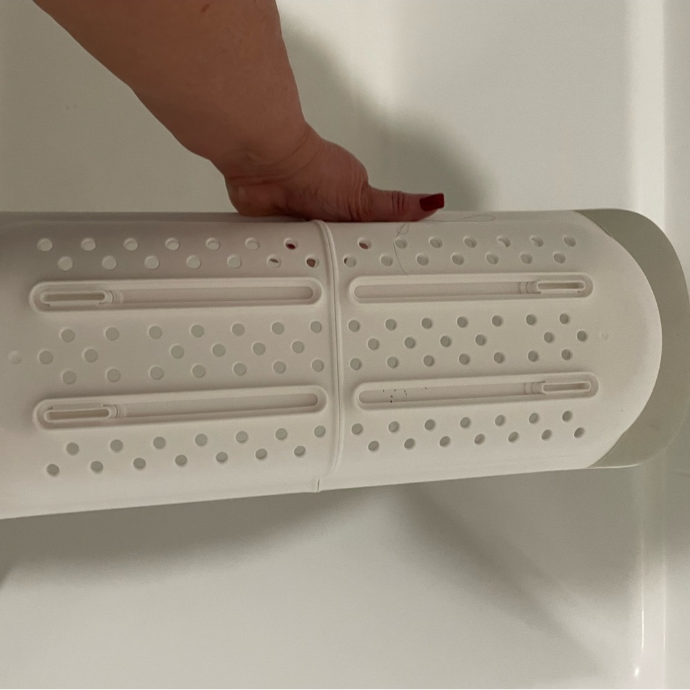 Expendable Bath Tub Caddy Tray Holder Shelf organizer. - Picture 2 of 5